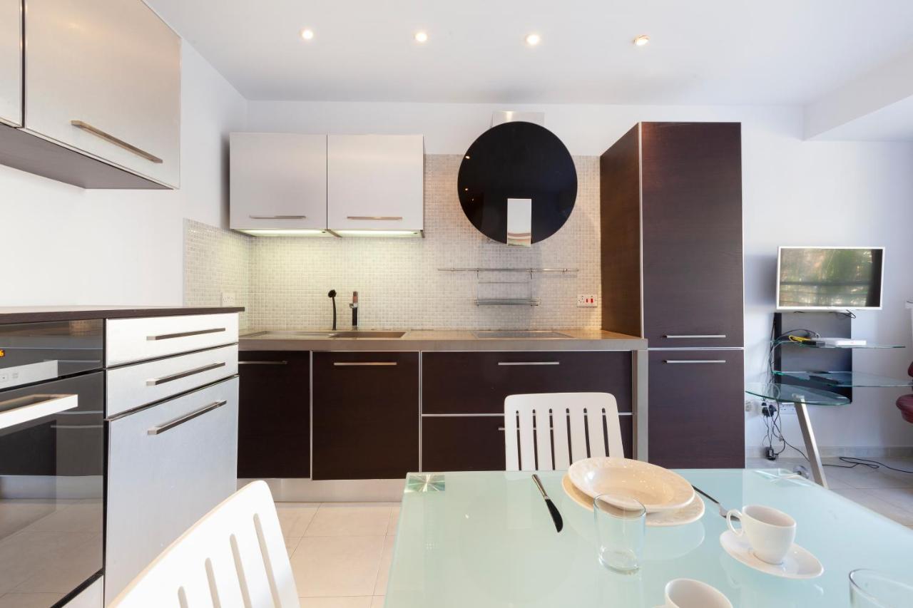 Stj - St Julian'S 1 Bedroom Prime Location Saint Julian's Exteriér fotografie